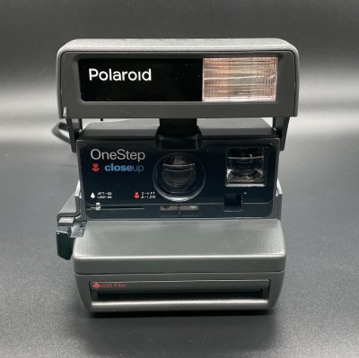 Купить Фотоаппарат "Polaroid One Step Close Up" , пластмасса, Великобритания, 1980-1990 гг., пластик, Polaroid, Великобритания, 1980-1990 гг.