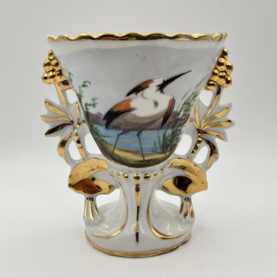купить Ваза, украшенная изображением цапли на пруду, фарфор, роспись, золочение, Западная Европа, 1960-1980 гг.