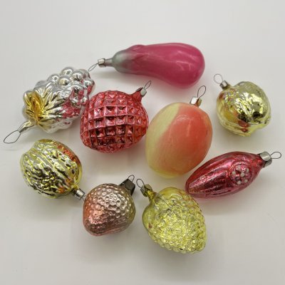 купить Набор из 9-ти винтажных ёлочных игрушек различных форм и расцветок, стекло, краска, металл, СССР, 1970-1990 гг.