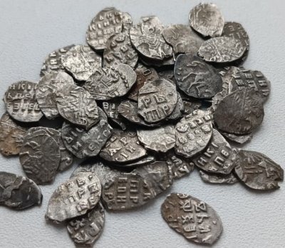 купить Серебряная копейка Петра I 1696-1717 гг (случайный год)