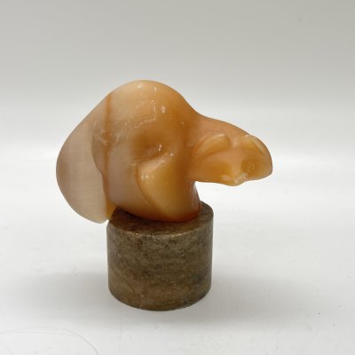 купить Статуэтка "Песец" на круглой подставке, натуральный камень, СССР, 1980-2000 гг.