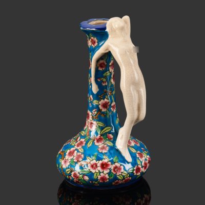 купить Ваза вытянутой формы с фигурой девушки, Les Bleus de Louvière, керамика, роспись, кракле, Бельгия, 1930-1950 гг.