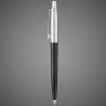Купить Шариковая ручка Parker Jotter K60, цвет: Black, стержень: Mblue, Металлы: металл, пластик, 2026 г.