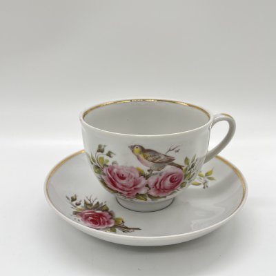 купить Чайная пара с цветочным декором, фарфор, деколь, золочение, Дулевский фарфоровый завод (Дулёво), Российская Федерация, 2000 г.