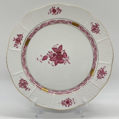 купить Тарелка плоская, выполненная в фирменном дизайне "Chinese Bouquet/Apponyi Purpur", фарфор, роспись, золочение, Herend (Херенд), Венгрия, 1960-1986 гг.