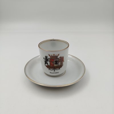 купить Пара кофейная с гербом города Нойштрелиц, фарфор, деколь, золочение, Heinrich Baensch, Западная Европа, 1900-1930 гг.