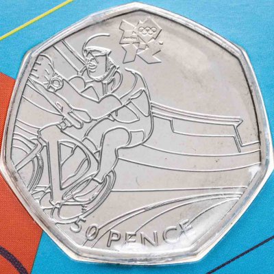 купить Великобритания 50 пенсов (pence) 2011 "XXX летние Олимпийские Игры, Лондон 2012 - Велоспорт" в буклете