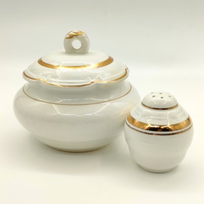 купить Набор из сахарницы и солонки, фаянс, золочение, Конаковский фаянсовый завод им. М.И. Калинина (ЗиК Конаково), СССР, 1962-1991 гг.