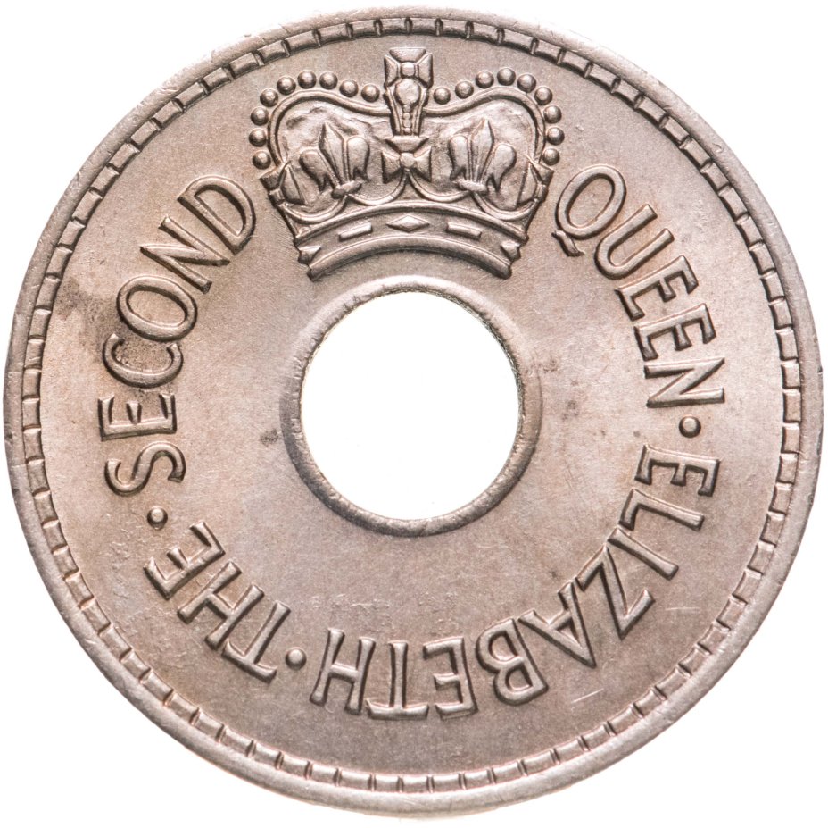 Монеты с отверстием. Пенни монета. Фиджи 1 пенни 1943 год. Золотая монета 1941-1945.