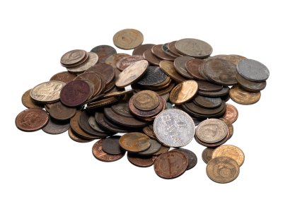 купить Набор случайных монет мира, СССР и жетонов в плохой сохранности 300 гр