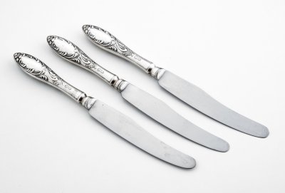 купить Набор из 3 столовых ножей, мельхиор, Кольчугинский металлургический завод, СССР, 1970-1990 гг.