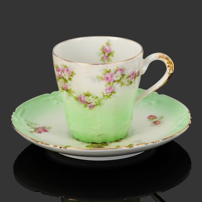 купить Кофейная пара с цветочным декором, "Limoges", фарфор, аэрография, деколь, золочение, Франция, 1900-1930 гг.
