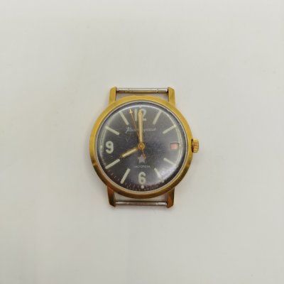 купить Часы наручные "Командирские" с календарем, металл, стекло, золочение, Чистопольский часовой завод «Восток», СССР, 1960-1980 гг.