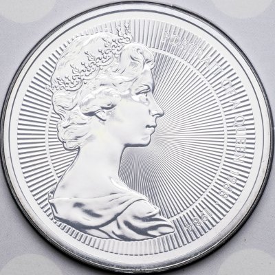 купить Великобритания 5 фунтов 2026 "Второй портрет королевы Елизаветы II"