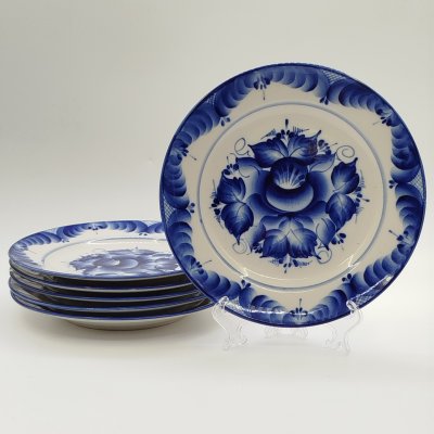 купить Набор из 6-ти десертных тарелок с цветочным декором, ав. Пятнова, фарфор, роспись, Гжельская фарфоровая мануфактура «Галактика», Российская Федерация, 1991-2015 гг.