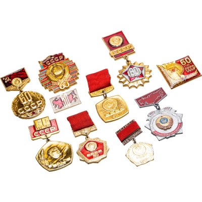 купить Набор начинающего фалериста: подборка из 10-ти значков в честь юбилея образования Союза Советских Социалистических Республик, 1970-1980 гг.