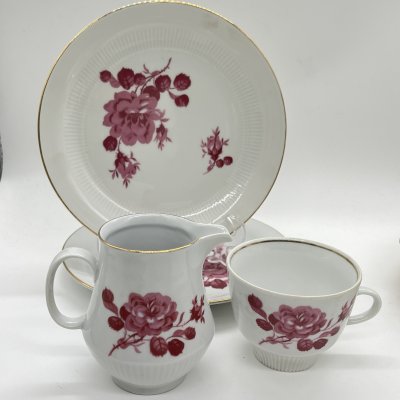 купить Набор из молочника, чашки и 2 десертных тарелок, фарфор, деколь, золочение, Colditz (Кольдиц), ГДР, 1970-1980 гг.