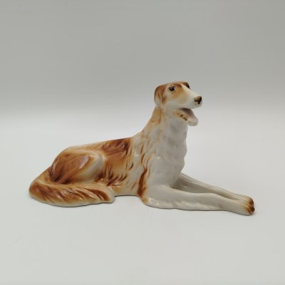 купить Статуэтка "Борзая", фарфор, роспись, Royal Dux, Чехословакия, 1970-1992 гг.