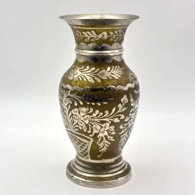 купить Ваза с растительным декором в восточном стиле, металл, гравировка, Индия, 1970-1990 гг.