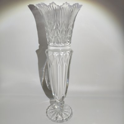 купить Ваза для цветов "Стройная", автор Мунтян Ю.А., стекло, алмазная грань, шлифовка, Ленинградский завод художественного стекла (ЛЗХС), СССР, 1950-1960 гг.