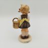 Купить Статуэтка "Сестренка",  M.I. Hummel, фарфор, роспись, Goebel, Германия, 2000-2010 гг.