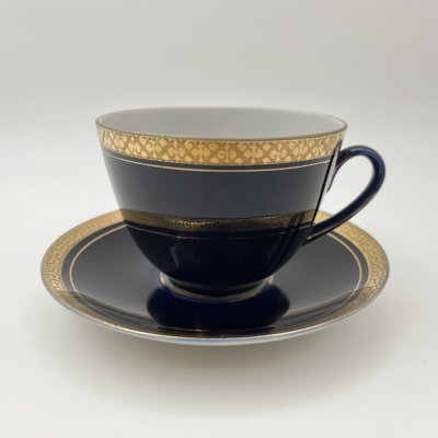 купить Пара чайная (в подборе), фарфор, крытье кобальтом, золочение, Ленинградский фарфоровый завод (ЛФЗ), СССР, 1970-1990 гг.
