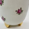Купить Кашпо с рельефным декором, украшенное изображением роз, фарфор, деколь, золочение, Weisswasser Porzellan, Германия, 1950-1970 гг.