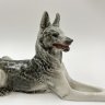 Купить Статуэтка "Немецкая овчарка", автор В.С. Драчинская, фарфор, роспись, Ленинградский фарфоровый завод (ЛФЗ), СССР, 1960-1970 гг.