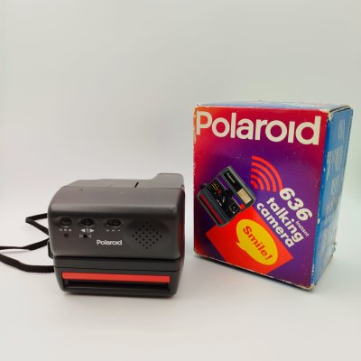 купить Фотоаппарат мгновенной печати "Polaroid 636 Close Up. Talking Camera" в оригинальной коробке, пластик, стекло, картон, Polaroid, Великобритания, 1990-2000 гг.