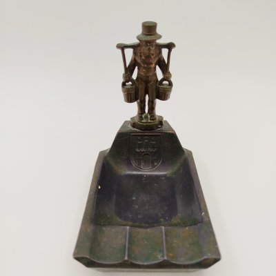 купить Пепельница со статуэткой "Водонос", металл, крашение, Европа, 1970-2000 гг.