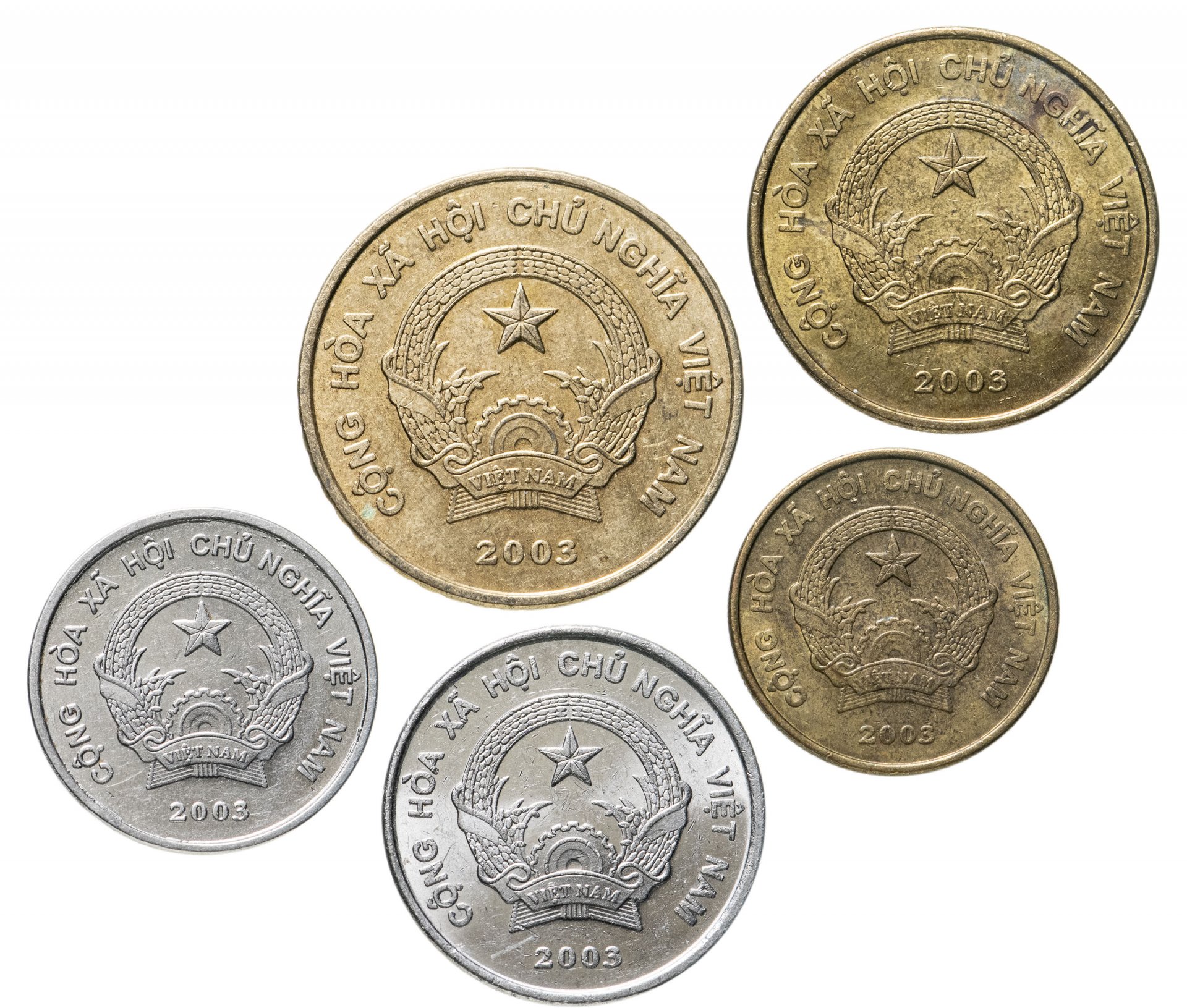 Валюта вьетнама к рублю на сегодня. Донг Вьетнам монеты. Монета Вьетнама 5 Донг. Вьетнамские монетки. Вьетнамские монеты современные.
