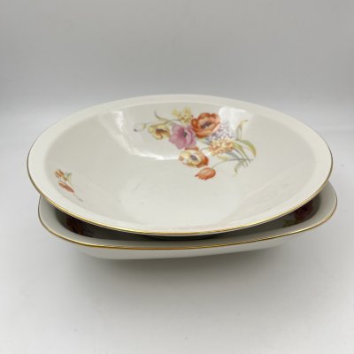 купить Набор из двух салатников с цветочным декором (круглый и квадратный), фарфор, деколь, золочение, Chodziez, Польша, 1964-1990 гг.