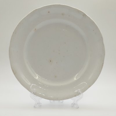 купить Тарелка обеденная, фаянс, Товарищество М.С. Кузнецова в Будах, Российская империя, 1894-1917 гг.