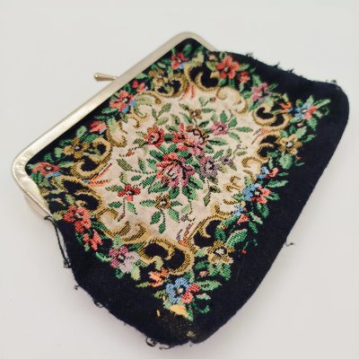 купить Кошелек женский винтажный с цветочной вышивкой и фермуаром, ткань, металл, СССР, 1970-1990 гг.
