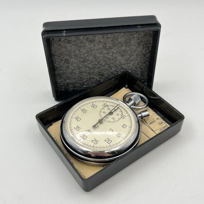 купить Секундомер "Агат" в оригинальной коробке с талоном, металл, стекло, пластик, Златоустовский часовой завод, СССР, 1983 г.