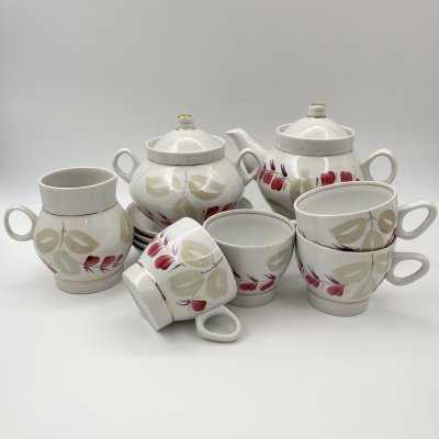 купить Сервиз чайный с цветочно-растительным декором на 4 персоны (11 предметов), фарфор, роспись, золочение, Минский фарфорово-фаянсовый завод, СССР, 1968-1983 гг.