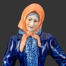 Купить Статуэтка "Девушка с еловыми ветками",  Sandizell Hoffner & Cо, фарфор, роспись, золочение, Германия, 1960-1970 гг.