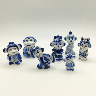 купить Набор из семи статуэток "Обезьяны", Гжель, фарфор, роспись, золочение, Россия, 1980-2010 гг.