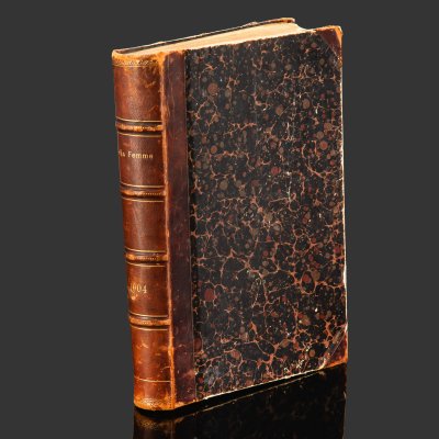 купить (аукцион весна) Подшивка журнала "La femme d'aujourd'hui" ("Современная женщина"), №1 и фрагменты других номеров, бумага, печать, полукожаный переплет, тиснение, золочение, Франция, 1904 г.