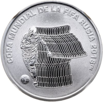 купить Аргентина 5 песо 2018 "Чемпионат мира по футболу 2018, Россия" в слабе с сертификатом