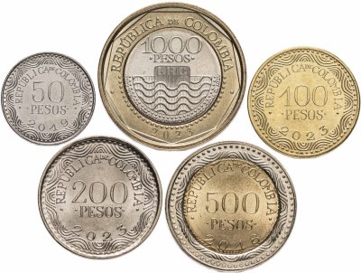 купить Набор из 5 монет Колумбии 2012-2024, случайный год
