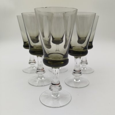 купить Набор из 6-ти рюмок серо-зеленого оттенка, цветное стекло, СССР, 1970-1990 гг.