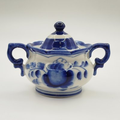 купить Сахарница небольшая с цветочным расписным декором (Олимпиада-80), фарфор, роспись, Объединение «Гжель», СССР, 1972-1985 гг.