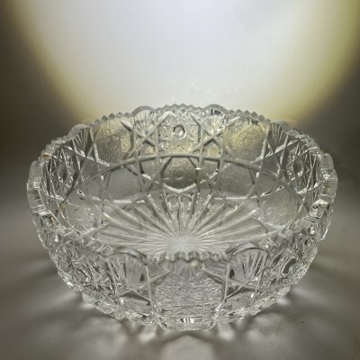 купить Салатник круглой формы с резным геометрическим декором, хрусталь, пресс, СССР, 1970-1990 гг.