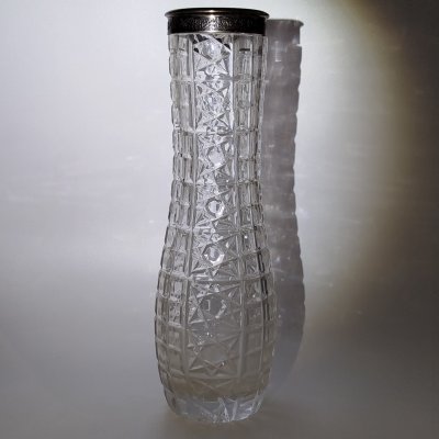 купить Ваза вытянутой формы с металлической оплеткой, стекло, алмазная грань, металл, СССР, 1970-1980 гг.