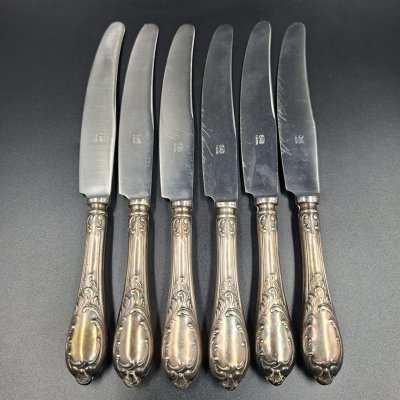 купить Набор из шести столовых ножей с растительным декором, мНЦ (медь-никель-цинк), нержавеющая сталь, Вольнянский завод столовых приборов им. Шевченко (ЗiШ, ЗиШ), СССР, 1960-1980 гг.