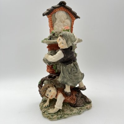 купить Статуэтка "Цветы для Мадонны", композитный материал, роспись, Европа, 2000-2015 гг.