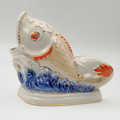 купить Салфетница "Рыба", фарфор, роспись, золочение, Коростенский фарфоровый завод (КФЗ), СССР, 1955-1962 гг.