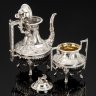 Купить Кофейник и сахарница, украшенные маскаронами, цветочными гирляндами и фигурными хватками в виле соцветий, металл, серебрение, гравировка, канфарение, рог, Западная Европа, 1920-1950 гг.
