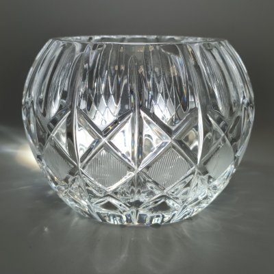 купить Конфетница круглой формы с геометрическим декором, хрусталь, резьба, Дятьковский хрустальный завод, Российская Федерация, 1990-2015 гг.
